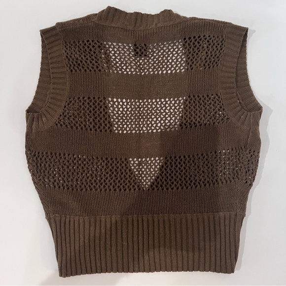 Urban behavior women’s Knitted Hollow Out Vest , Small, Brown, V-neckline, cute - Picture 3 of 9